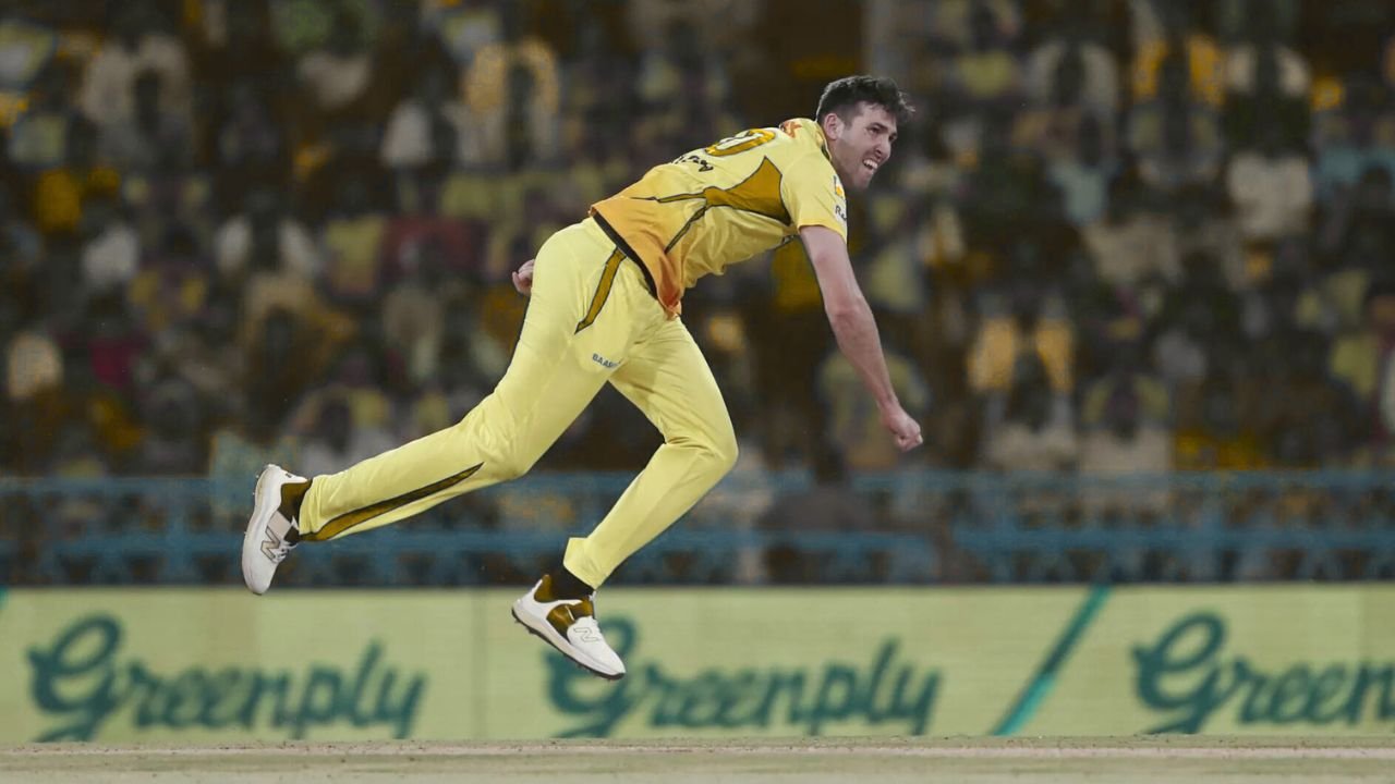 MS Dhoni के लिए Chepauk में मिली शानदार स्वागत पर Jamie Overton की यादें