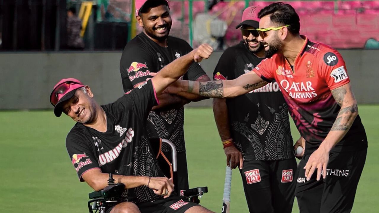 Kohli-Dravid का दिल छू लेने वाला मिलन संजू ने भी बांटा वो खास लम्हा Kohli-Dravid का दिल छू लेने वाला मिलन संजू ने भी बांटा वो खास लम्हा