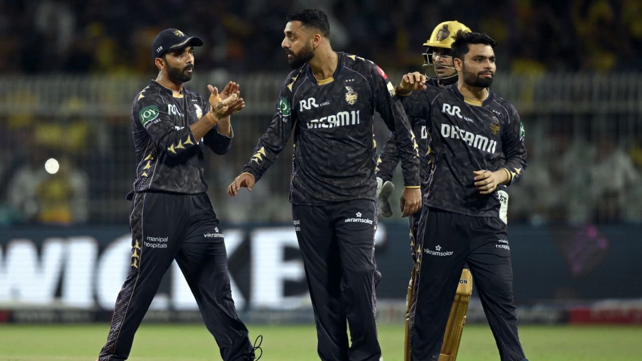 IPL 2025: कोलकाता नाइट राइडर्स की प्लेऑफ में पहुंचने की उम्मीदें 17 मई से लौटेगा टूर्नामेंट IPL 2025: कोलकाता नाइट राइडर्स की प्लेऑफ में पहुंचने की उम्मीदें 17 मई से लौटेगा टूर्नामेंट