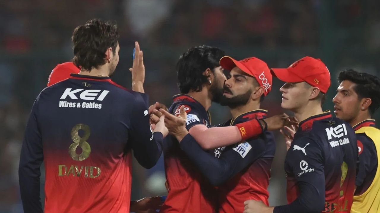 RCB का Déjà Vu 2021 जैसी कहानी फिर दोहरा रही है 2025 में RCB का Déjà Vu 2021 जैसी कहानी फिर दोहरा रही है 2025 में