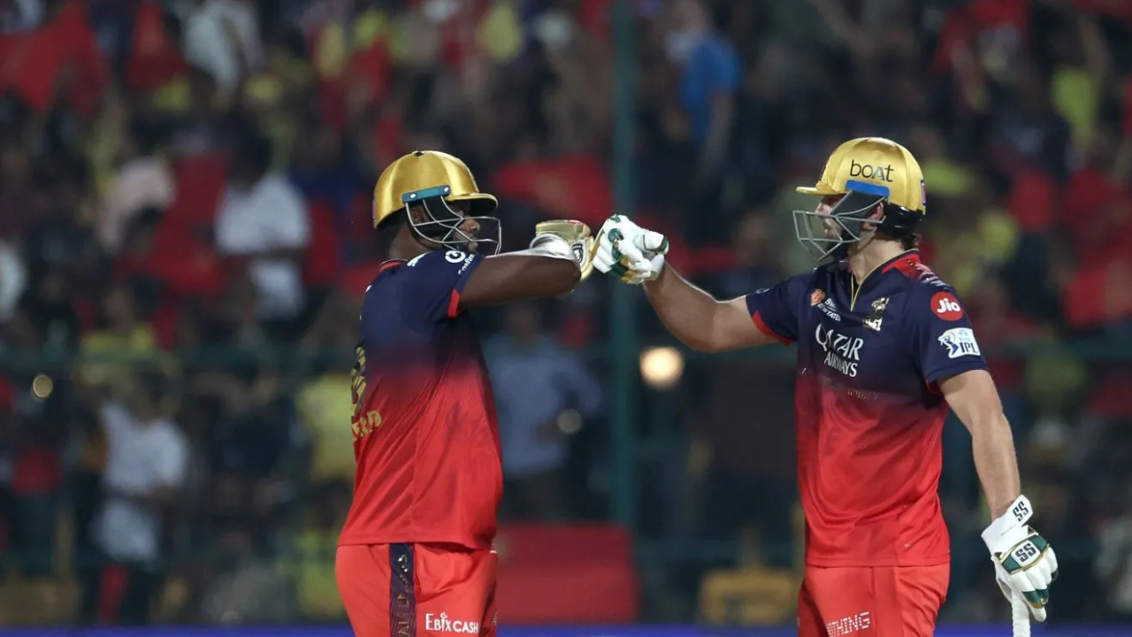 RCB के लिए वरदान बन सकता है चिन्नास्वामी से दूर SRH के खिलाफ मुकाबला RCB के लिए वरदान बन सकता है चिन्नास्वामी से दूर SRH के खिलाफ मुकाबला