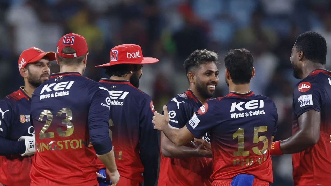 विराट-जीतेश की धमाकेदार पारियों से RCB की शानदार जीत, क्वालिफायर 1 में भिड़ंत अब PBKS से | IPL 2025 विराट-जीतेश की धमाकेदार पारियों से RCB की शानदार जीत, क्वालिफायर 1 में भिड़ंत अब PBKS से | IPL 2025