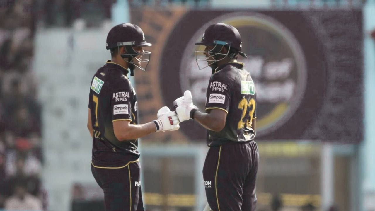 IPL 2025: अहमदाबाद में होगी टक्कर – GT और SRH के बीच प्लेऑफ की जंग जानें क्या बोले आकाश चोपड़ा IPL 2025: अहमदाबाद में होगी टक्कर – GT और SRH के बीच प्लेऑफ की जंग जानें क्या बोले आकाश चोपड़ा