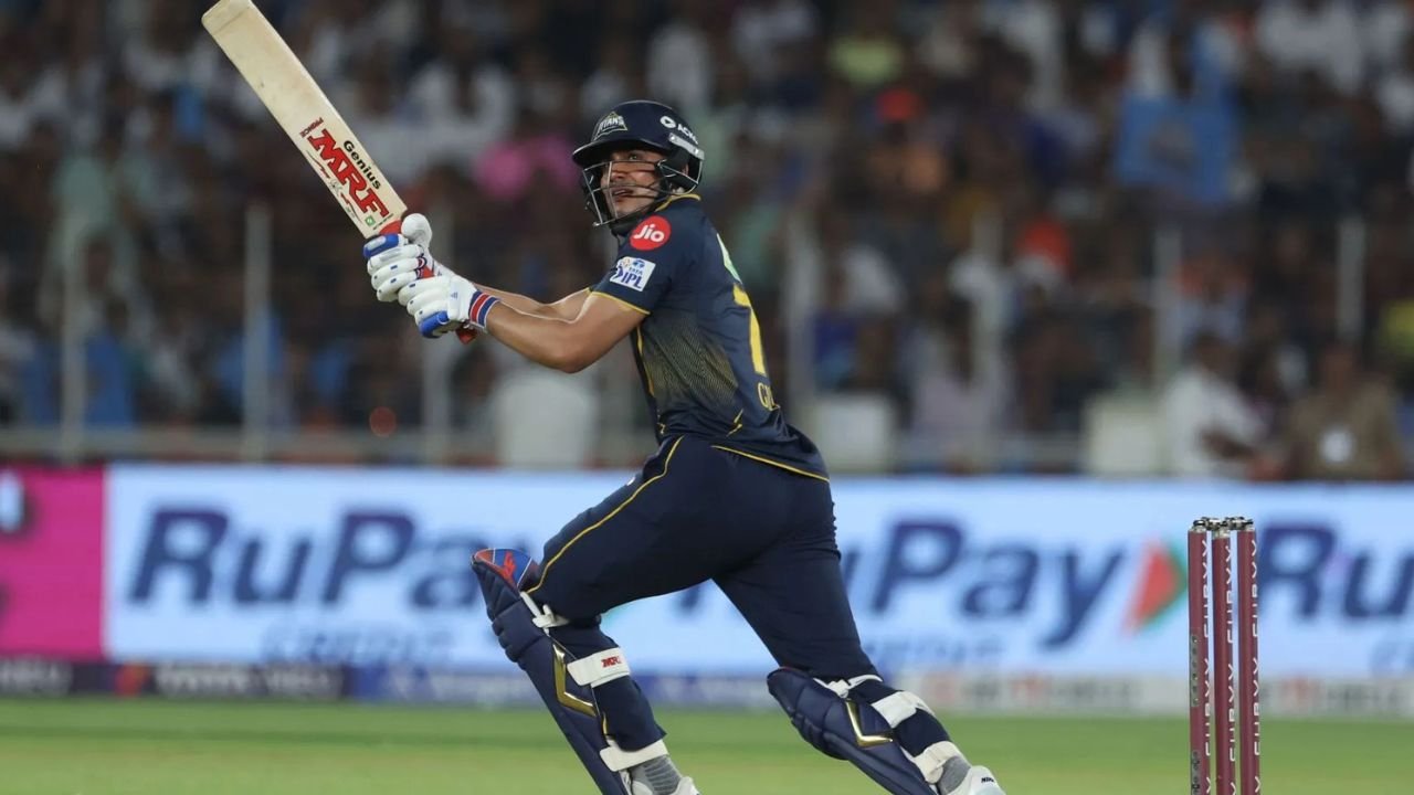 IPL 2025 की वापसी से पहले एक्शन में लौटे शुभमन गिल नेट्स में बहाया पसीना – देखें वीडियो IPL 2025 की वापसी से पहले एक्शन में लौटे शुभमन गिल नेट्स में बहाया पसीना – देखें वीडियो
