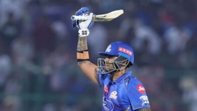 IPL 2025: सूर्यकुमार यादव हुए विजयकुमार वैश्याक की गेंदबाज़ी से प्रभावित दी जमकर तारीफ़