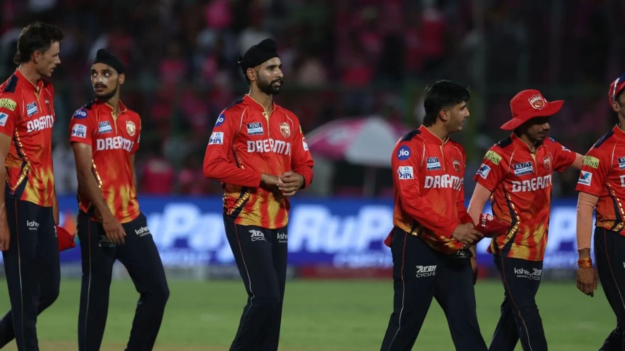 IPL 2025: तीन घर एक मंज़िल PBKS को क्यों नहीं मिला सही घर Aakash Chopra ने उठाए सवाल IPL 2025: तीन घर एक मंज़िल PBKS को क्यों नहीं मिला सही घर Aakash Chopra ने उठाए सवाल