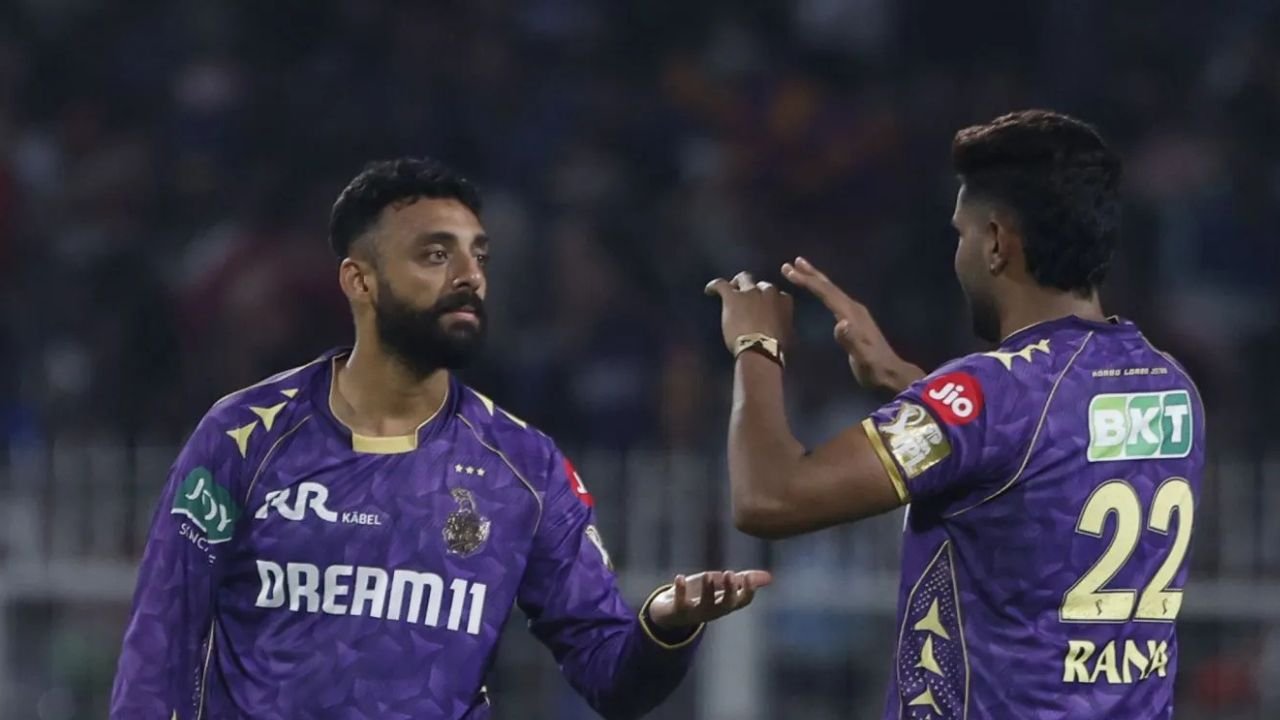 IPL 2025: SRH बनाम KKR – दिल्ली में होगी जबरदस्त टक्कर जानिए पिछली भिड़ंत और टीमों की स्थिति IPL 2025: SRH बनाम KKR – दिल्ली में होगी जबरदस्त टक्कर जानिए पिछली भिड़ंत और टीमों की स्थिति