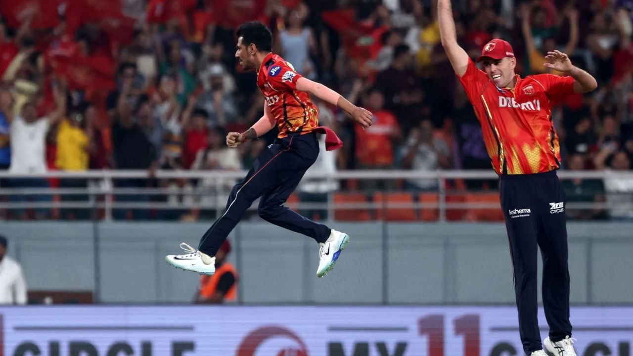 IPL 2025: युजवेंद्र चहल नदारद PBKS vs DC मैच में नहीं दिखे दिग्गज लेग स्पिनर जानिए क्या है वजह